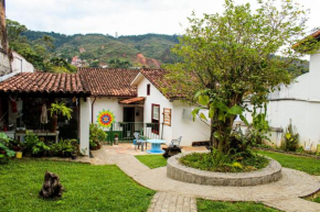 - Casa Pitanga - Acomodação lindíssima pertinho da Igreja do Rosário